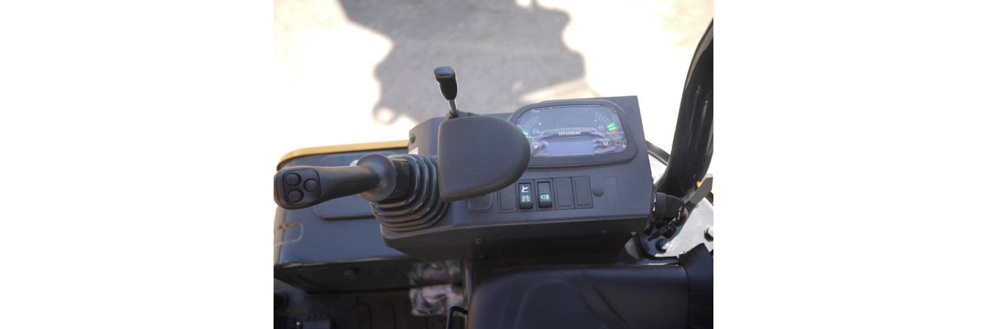 hyundai-r-17z-9a,9aabf826.jpg
