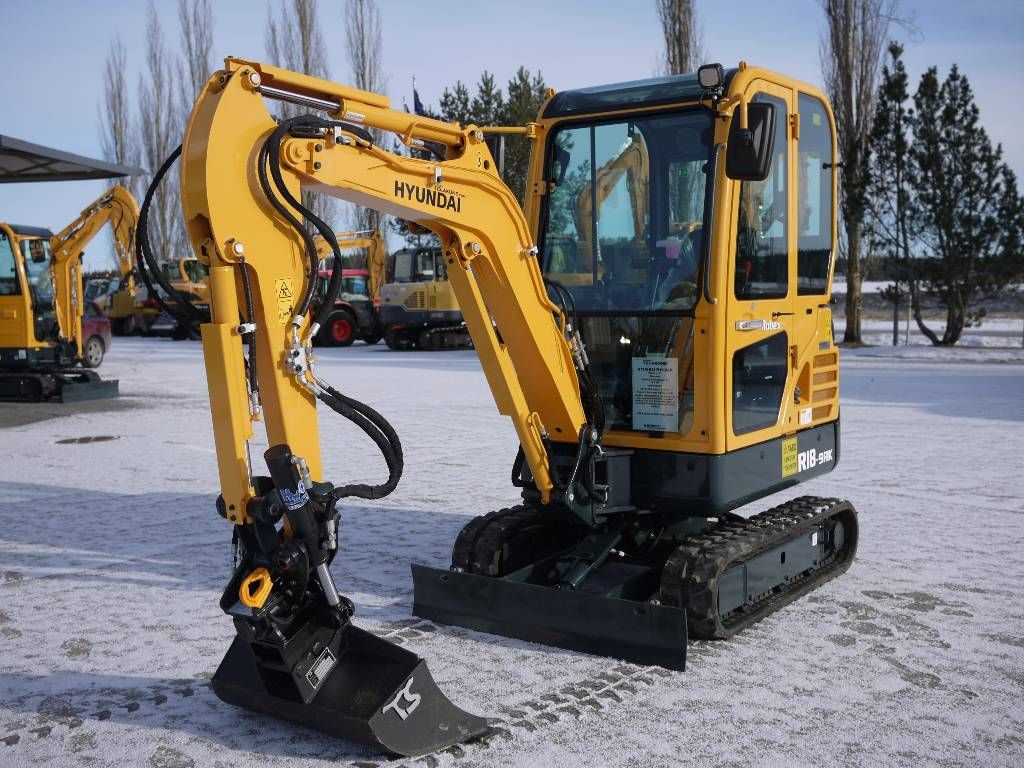 hyundai-r-18-9ak-uusi-varastos,a4752c15.jpg