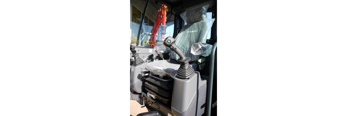 hyundai-r-60cr-9a,e3c1f75e.jpg