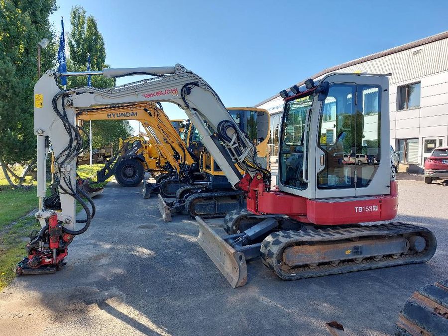 Takeuchi TB 153 FR