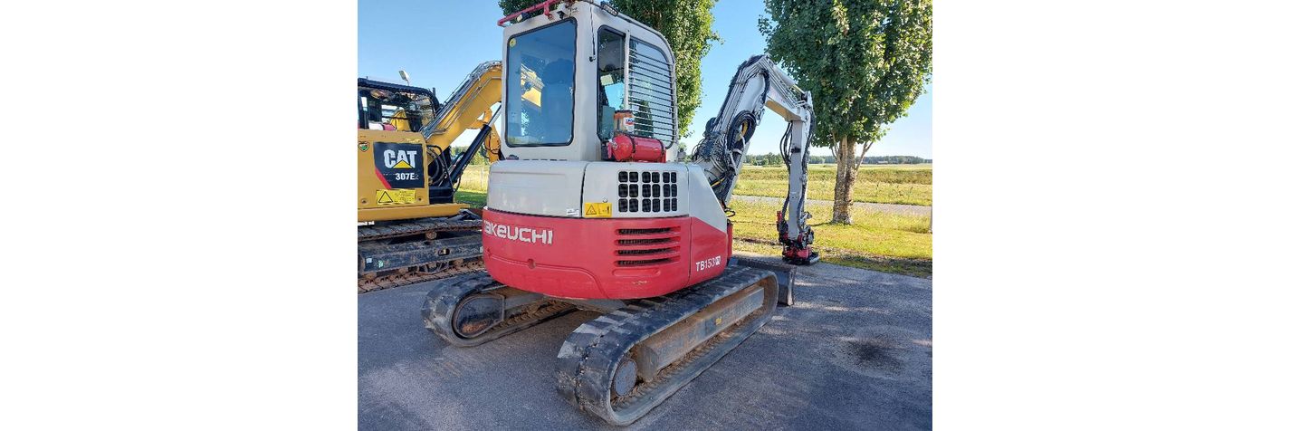 takeuchi-tb-153-fr,4d7cd16a.jpg