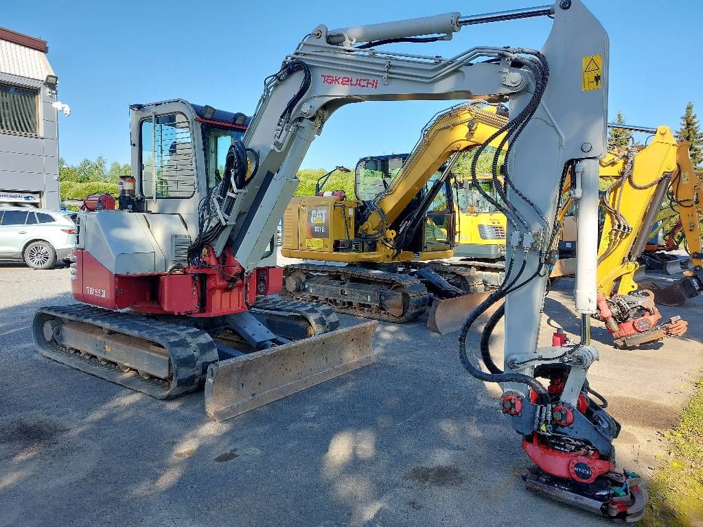 takeuchi-tb-153-fr,ca420ab0.jpg