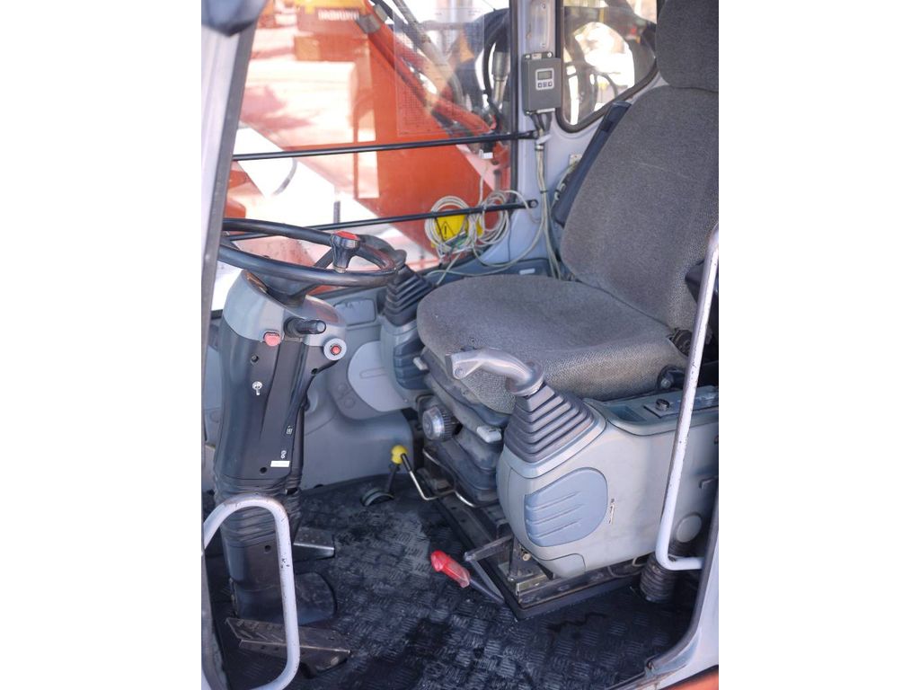 fiat-kobelco-ex-135-w,d78b0168.jpg