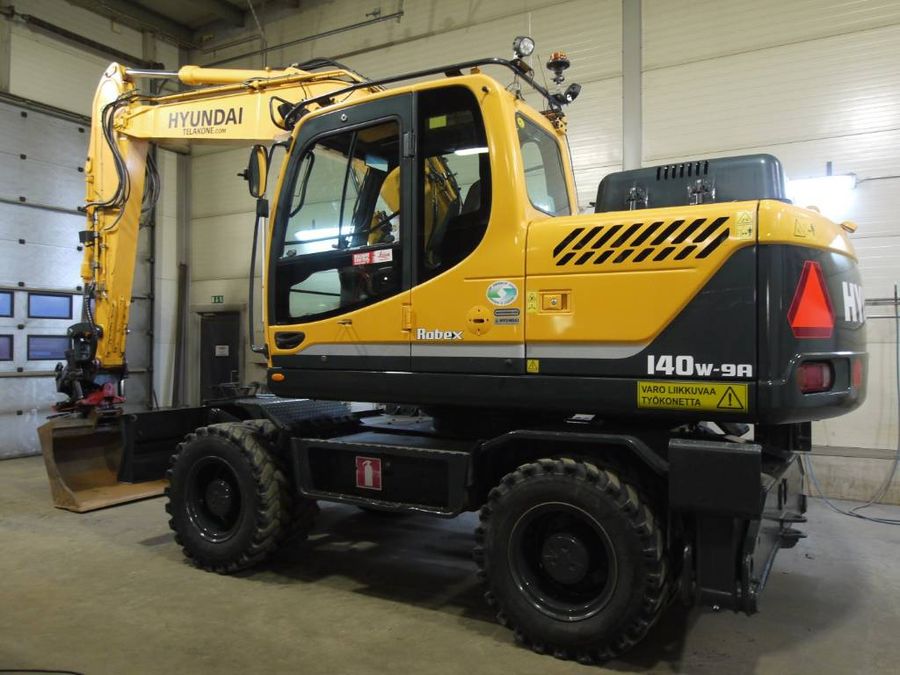 Hyundai R 140 W-9A