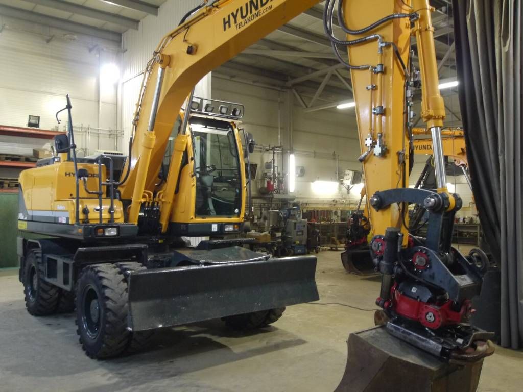 hyundai-r-140-w-9a,b66aa4d6.jpg