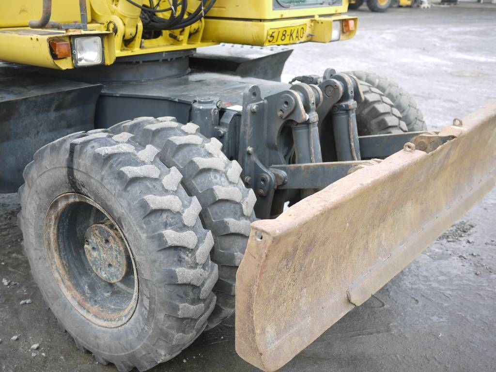 komatsu-pw-130-7k,c8ba02b7.jpg