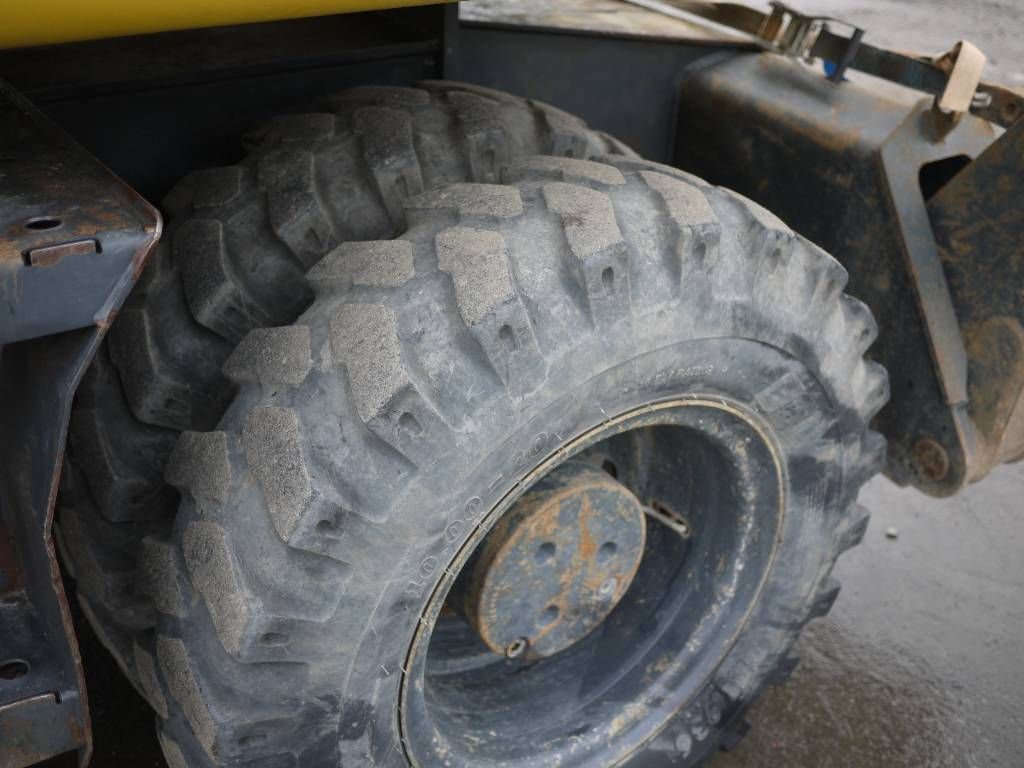 komatsu-pw-130-7k,9f2f8917.jpg