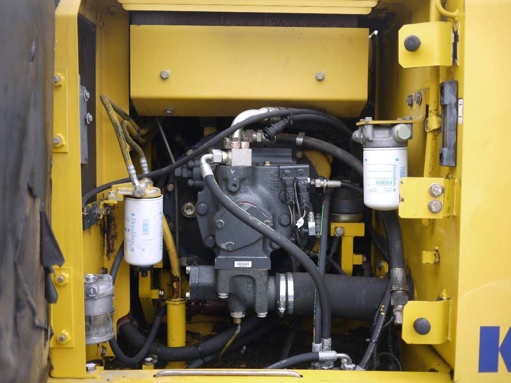 komatsu-pw-130-7k,79f56db0.jpg