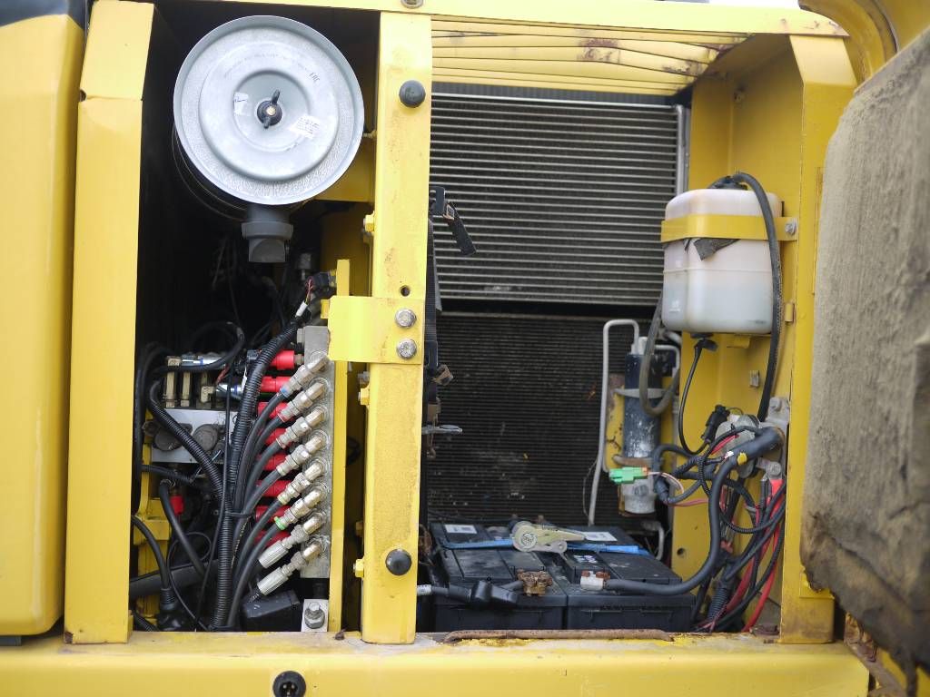 komatsu-pw-130-7k,9f218488.jpg