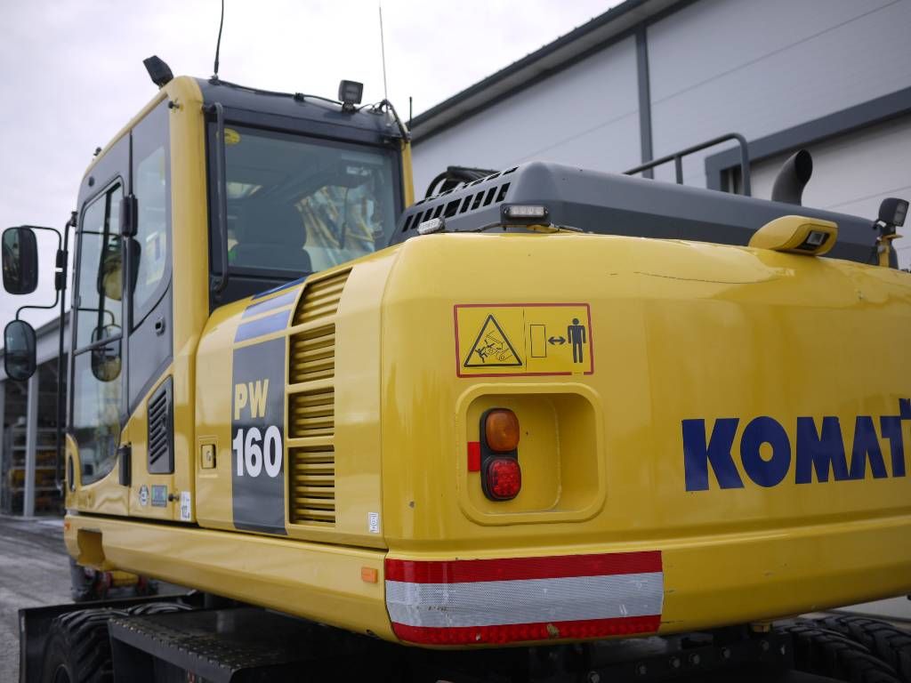 komatsu-pw-160-8,90154d78.jpg