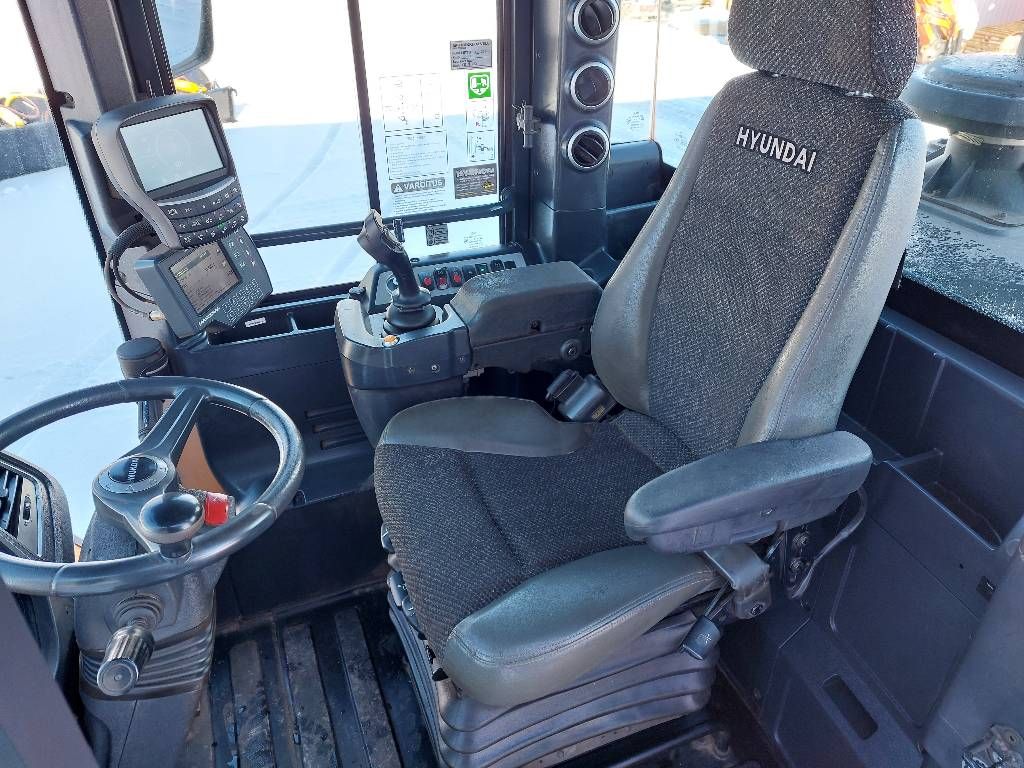 hyundai-hl-940,f23ded61.jpg