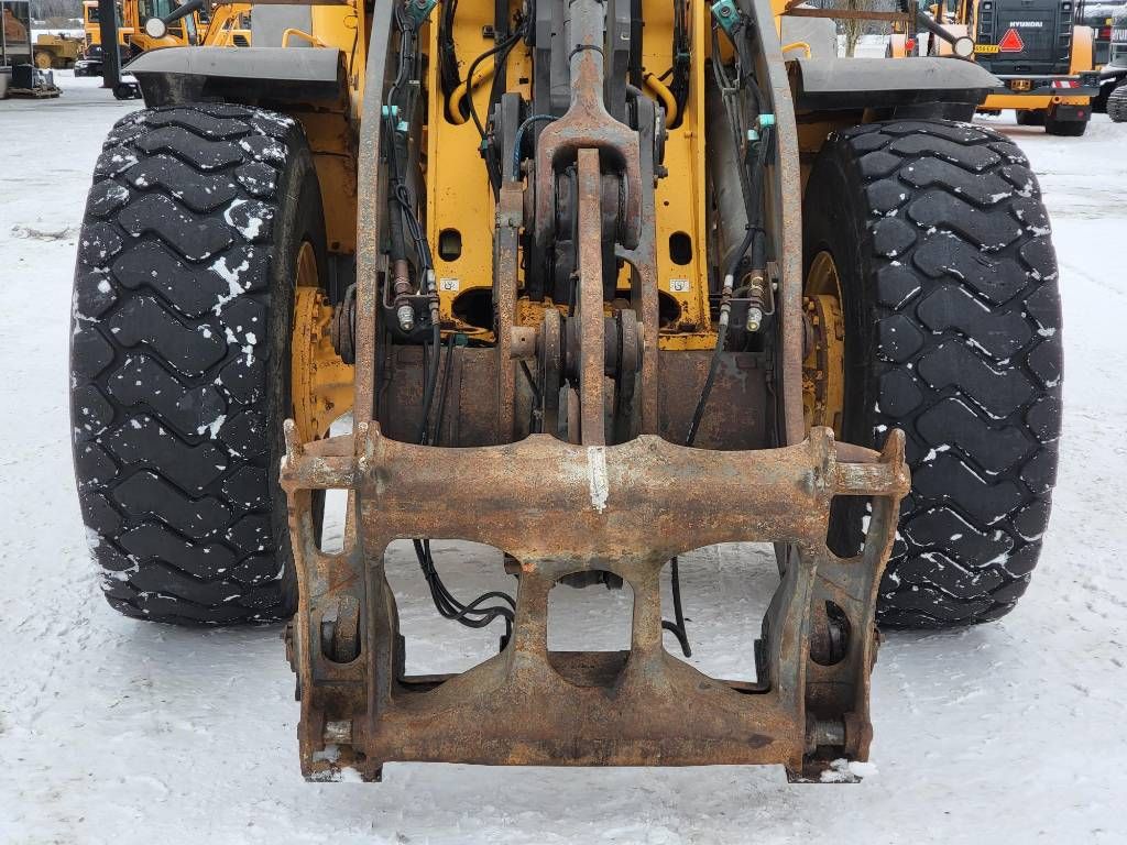 volvo-l-90-e-lempaala,8826927b.jpg
