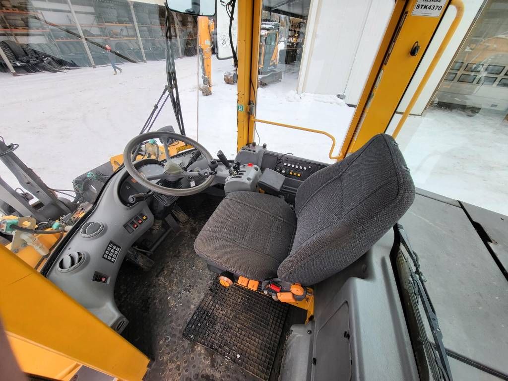 volvo-l-90-e-lempaala,78042e3b.jpg