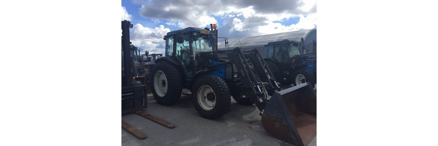 valtra-600-myynnissa-2kpl,820630c4.jpg