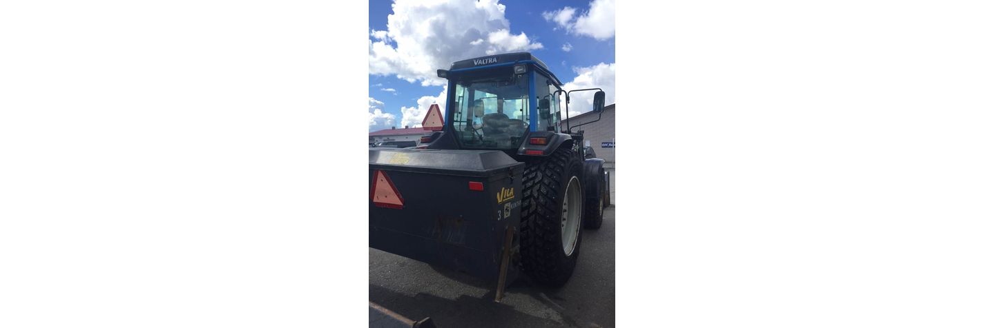 valtra-600-myynnissa-2kpl,ebfd77ef.jpg