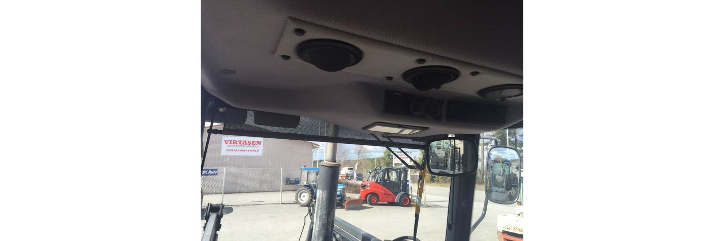 valtra-600-myynnissa-2kpl,daa59a8b.jpg