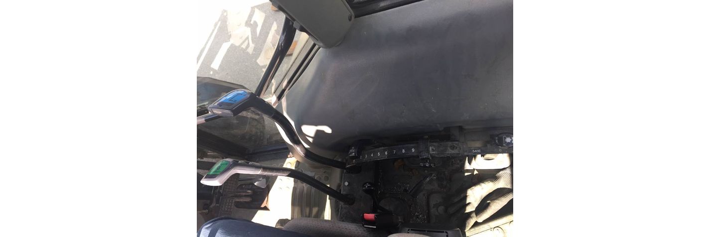 valtra-600-myynnissa-2kpl,c67ece8f.jpg