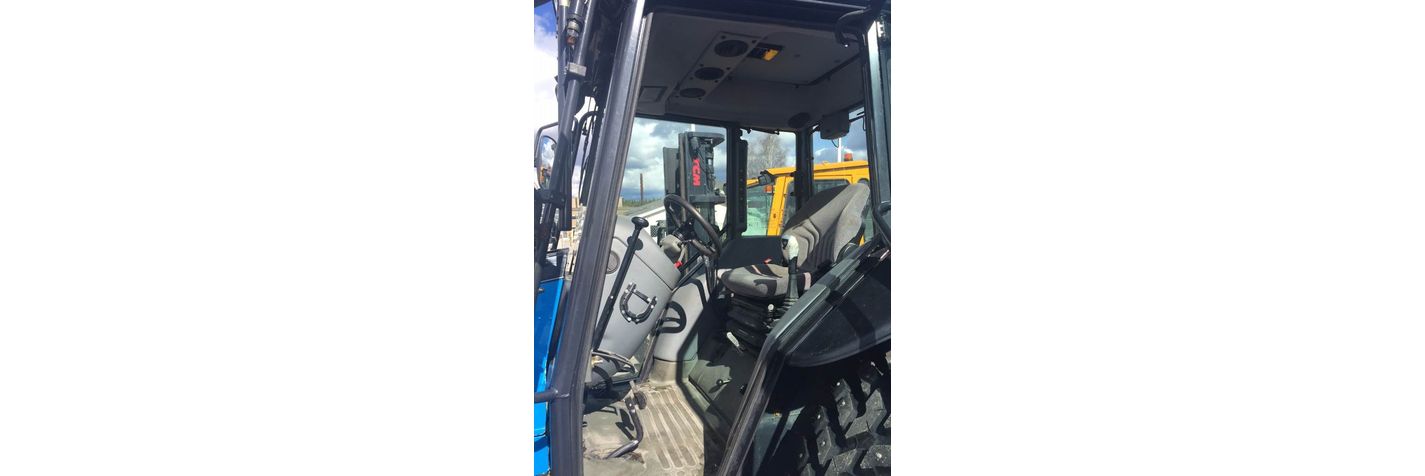 valtra-600-myynnissa-2kpl,2c4b47e1.jpg