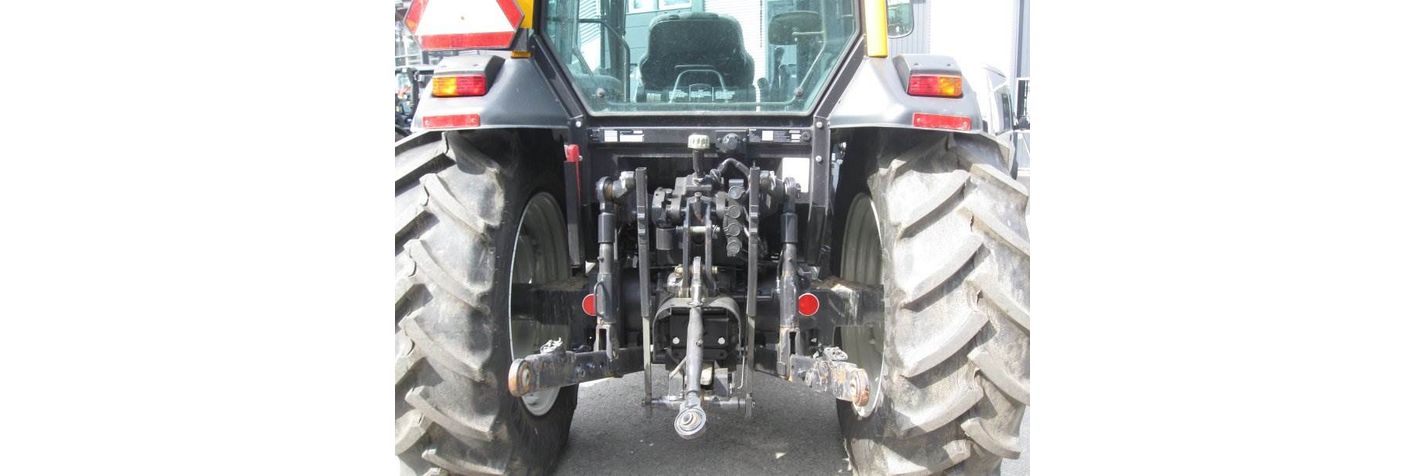 valtra-a82,df7affe6.jpg