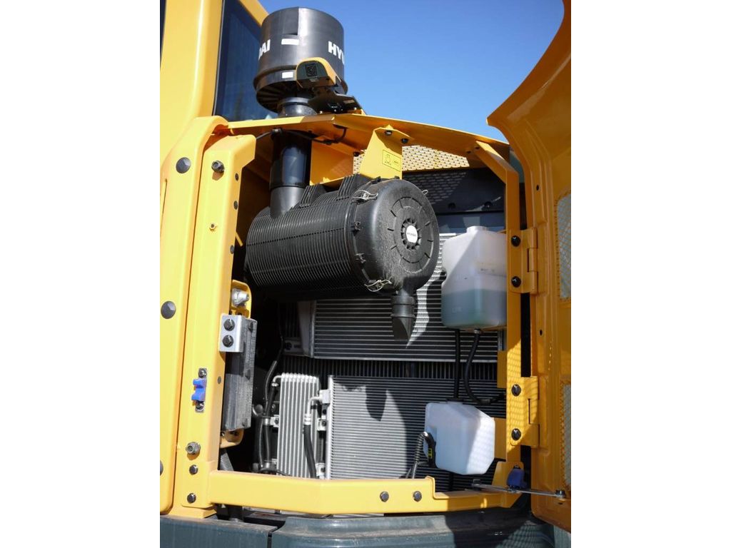 hyundai-hx-235-alcr,bfbaefcc.jpg