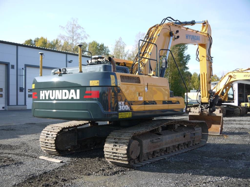 hyundai-hx-300-l,923dba8f.jpg