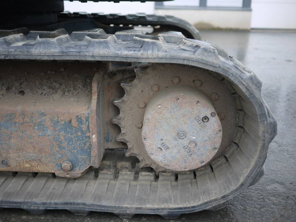 hyundai-r-60-cr-9,72eacf8c.jpg