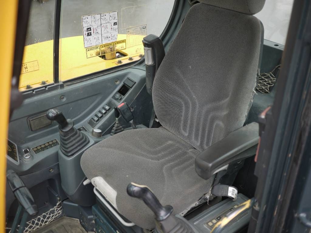 hyundai-r-60-cr-9,38e749b0.jpg