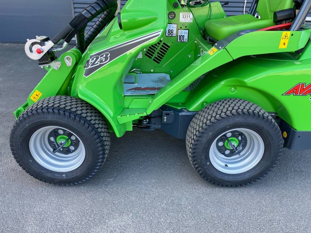 avant-423,379f8002.jpg