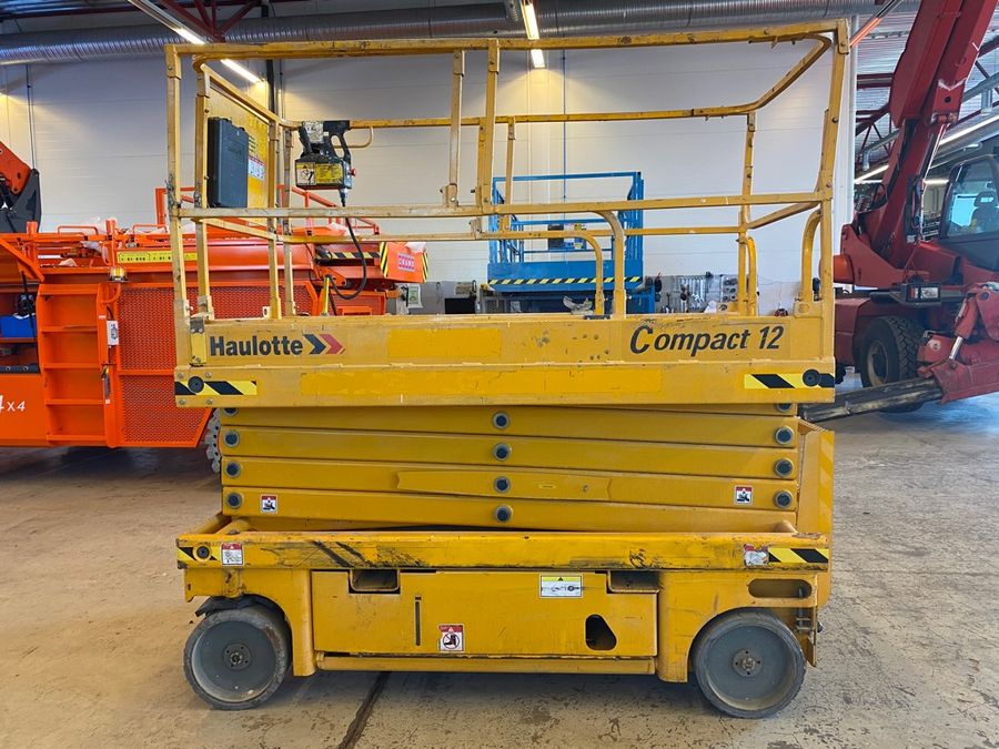 Haulotte Compact 12
