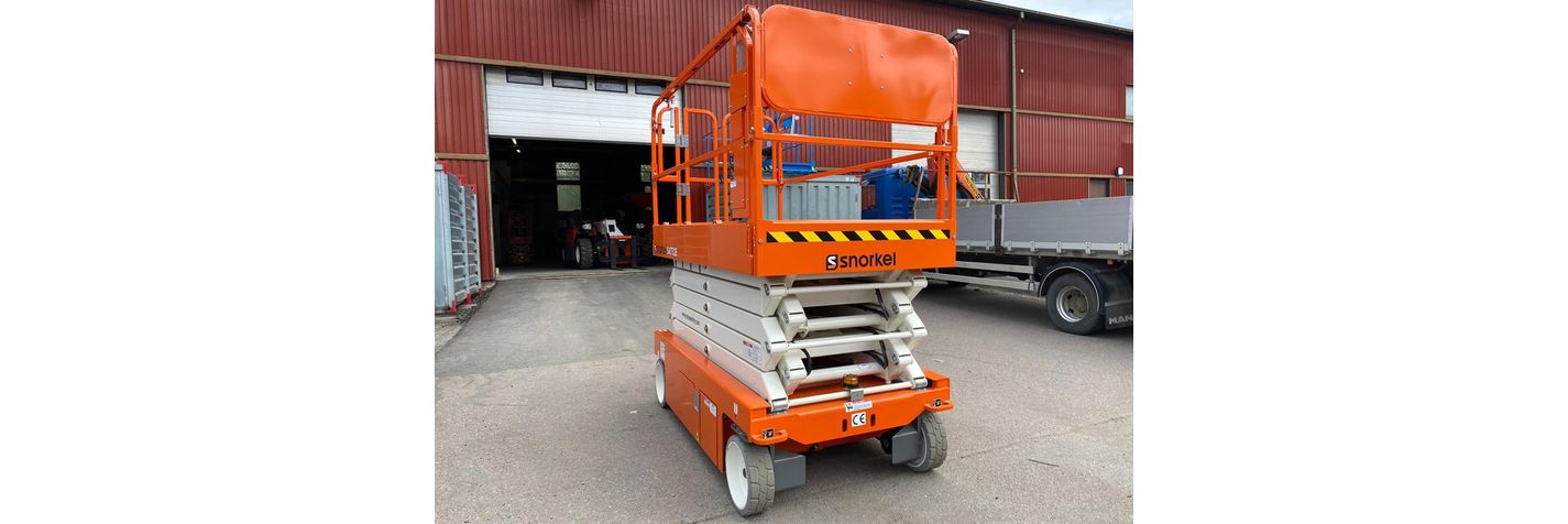 snorkel-s4732e-henkilonostin,ee60c909.jpg
