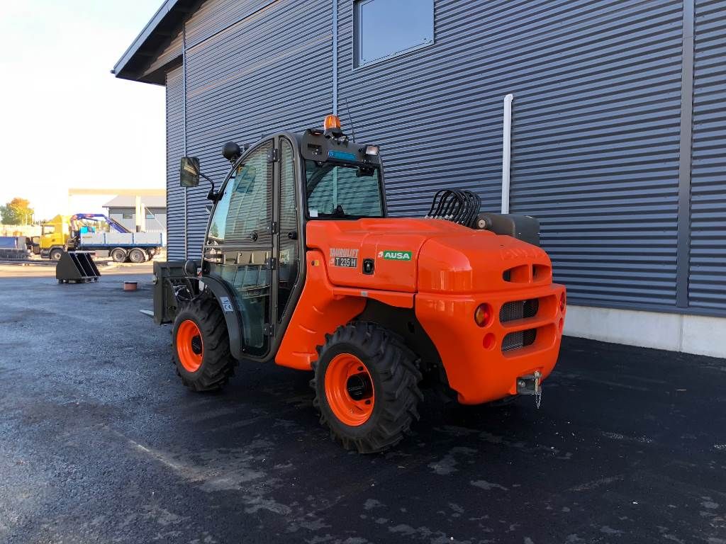 ausa-t-235-h-x4,4d60703b.jpg