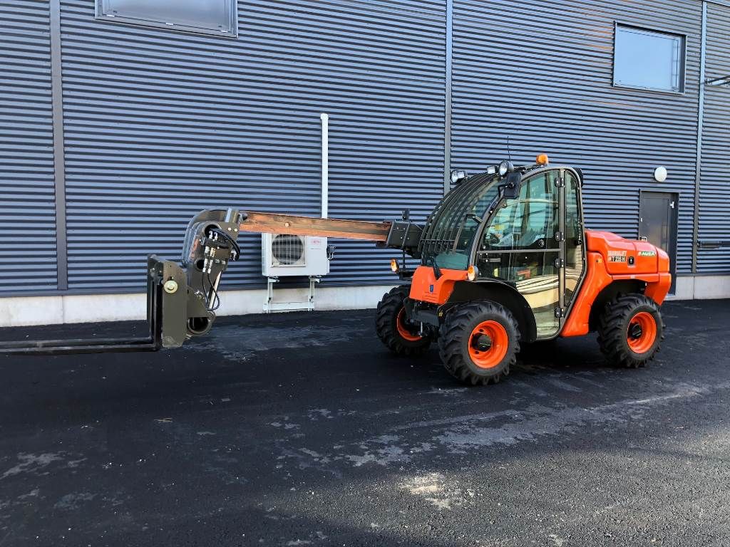 ausa-t-235-h-x4,34756fbd.jpg