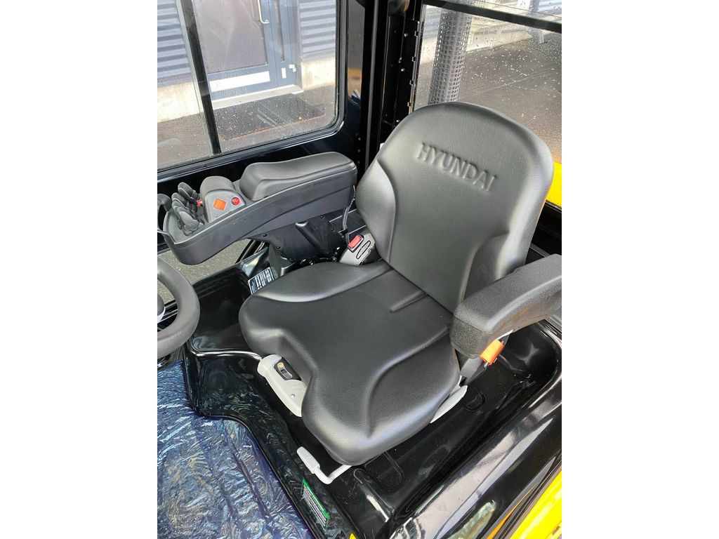 hyundai-25d-9v-uusi-mallisarja,fae44a7b.jpg