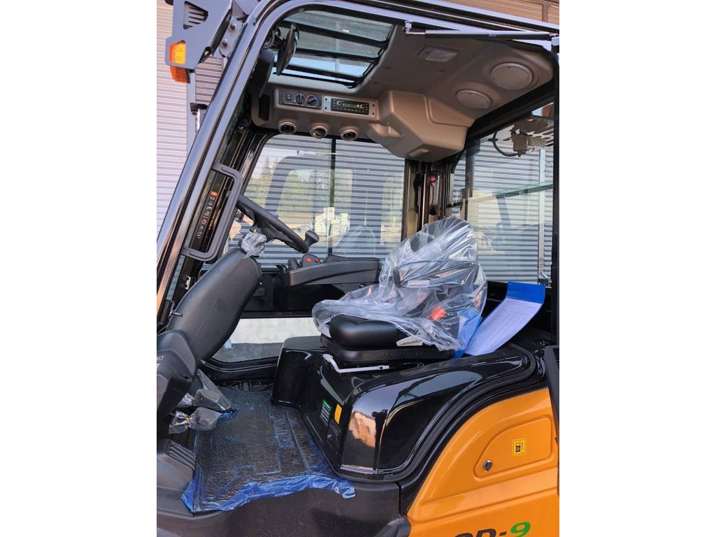 hyundai-30d-9,0b32bde2.jpg