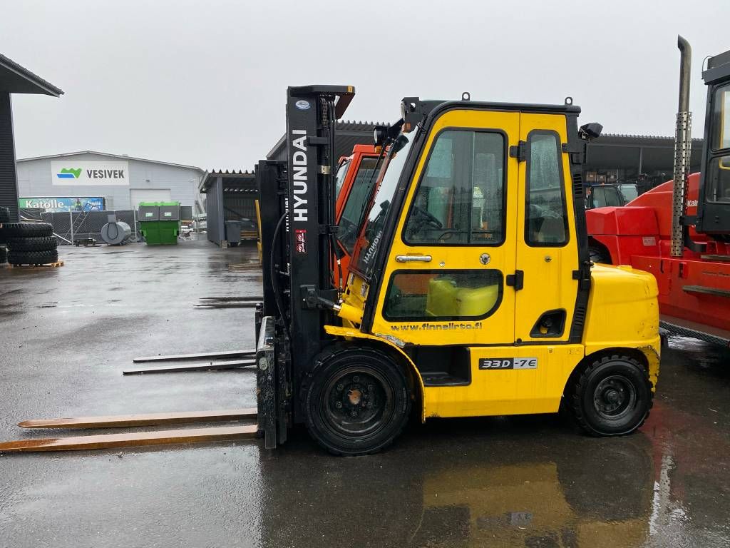 hyundai-33d-7e,08c08daa.jpg