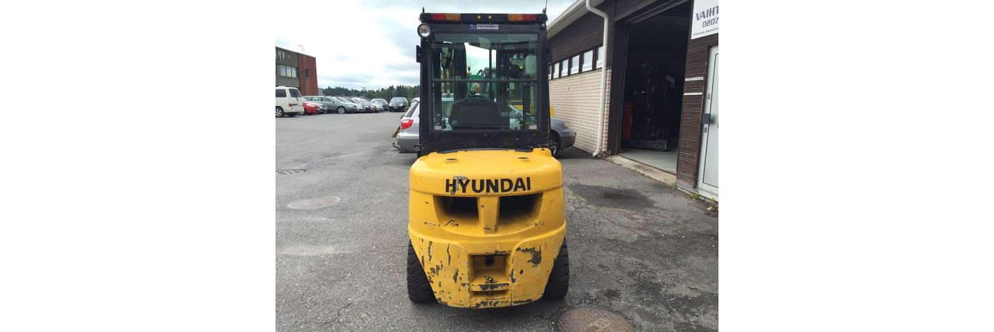 hyundai-33d-7e,637b44c3.jpg