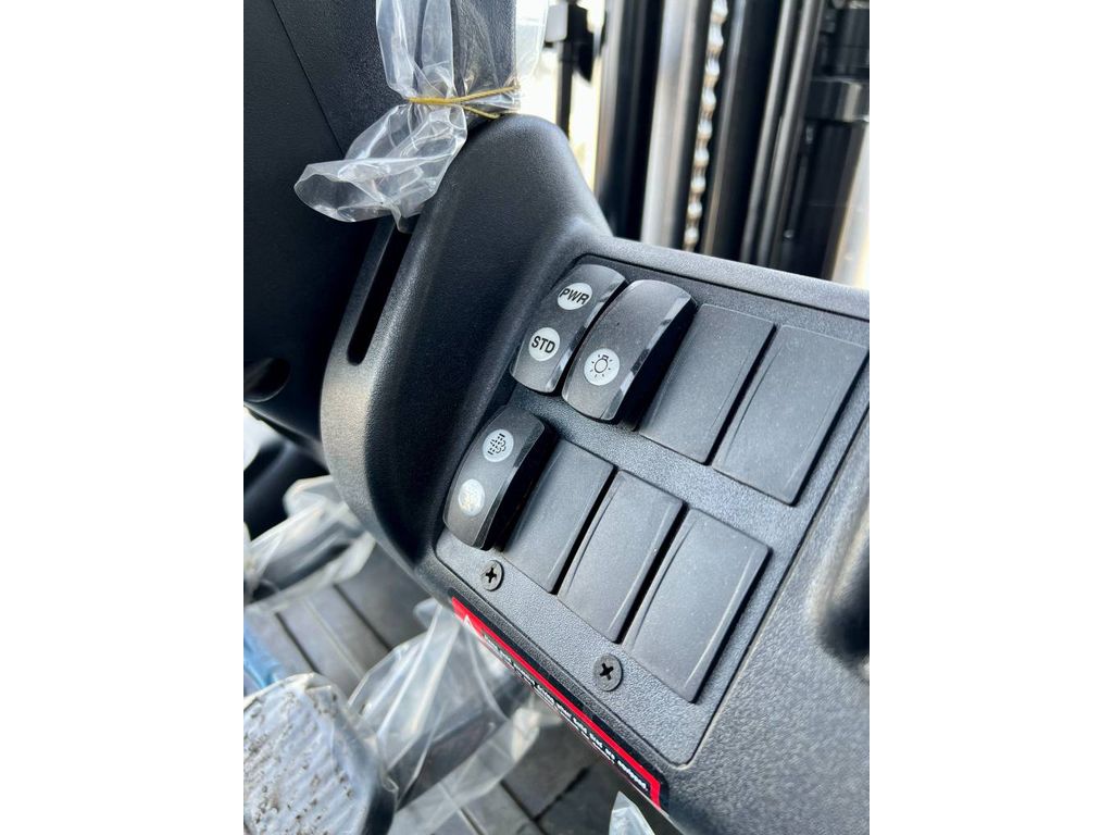 hyundai-35dn-9v-stage-v,783956e2.jpg