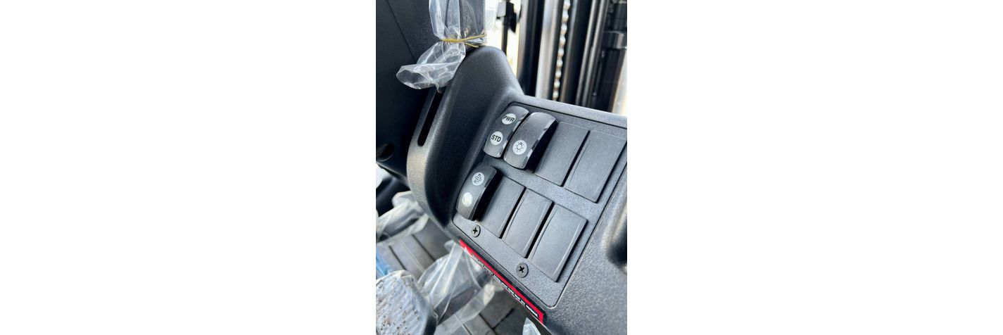 hyundai-35dn-9v-stage-v,783956e2.jpg