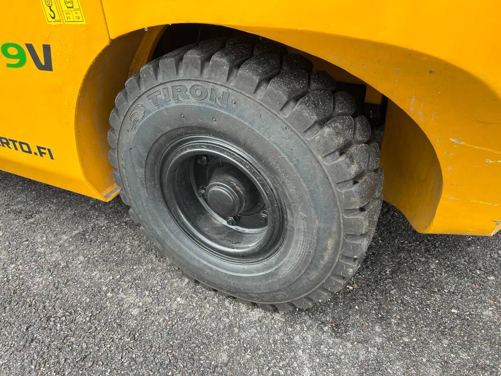 hyundai-35dn-9v-stage-v-tarjou,10862c88.jpg