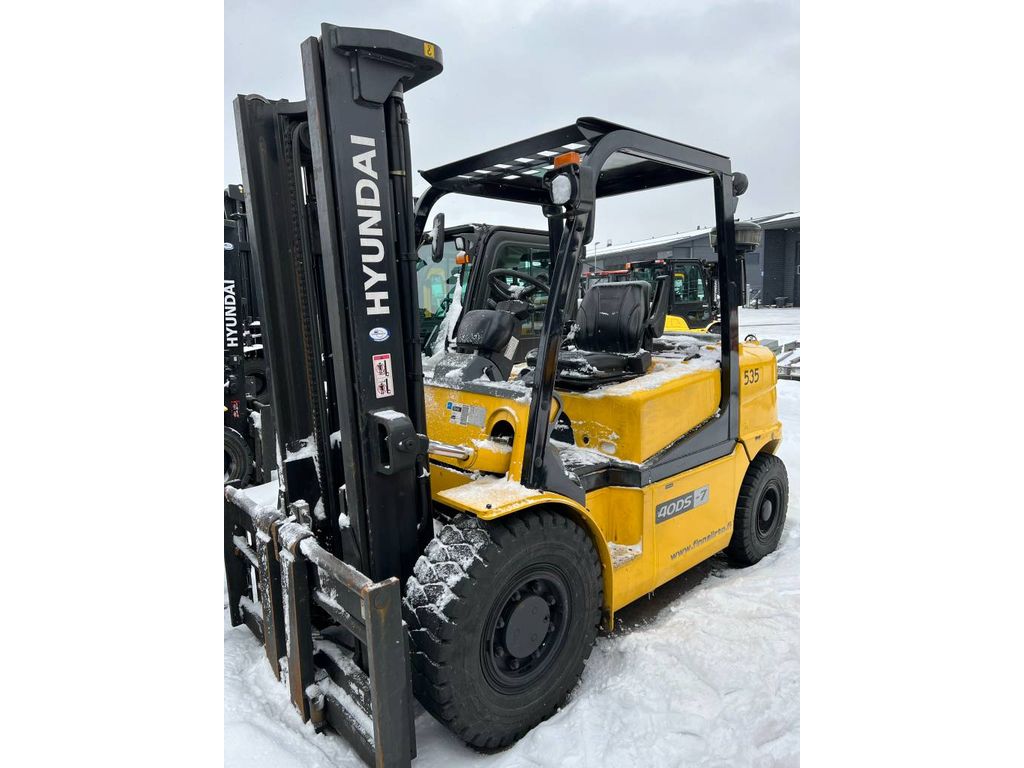 hyundai-40ds-7,f075dc0a.jpg