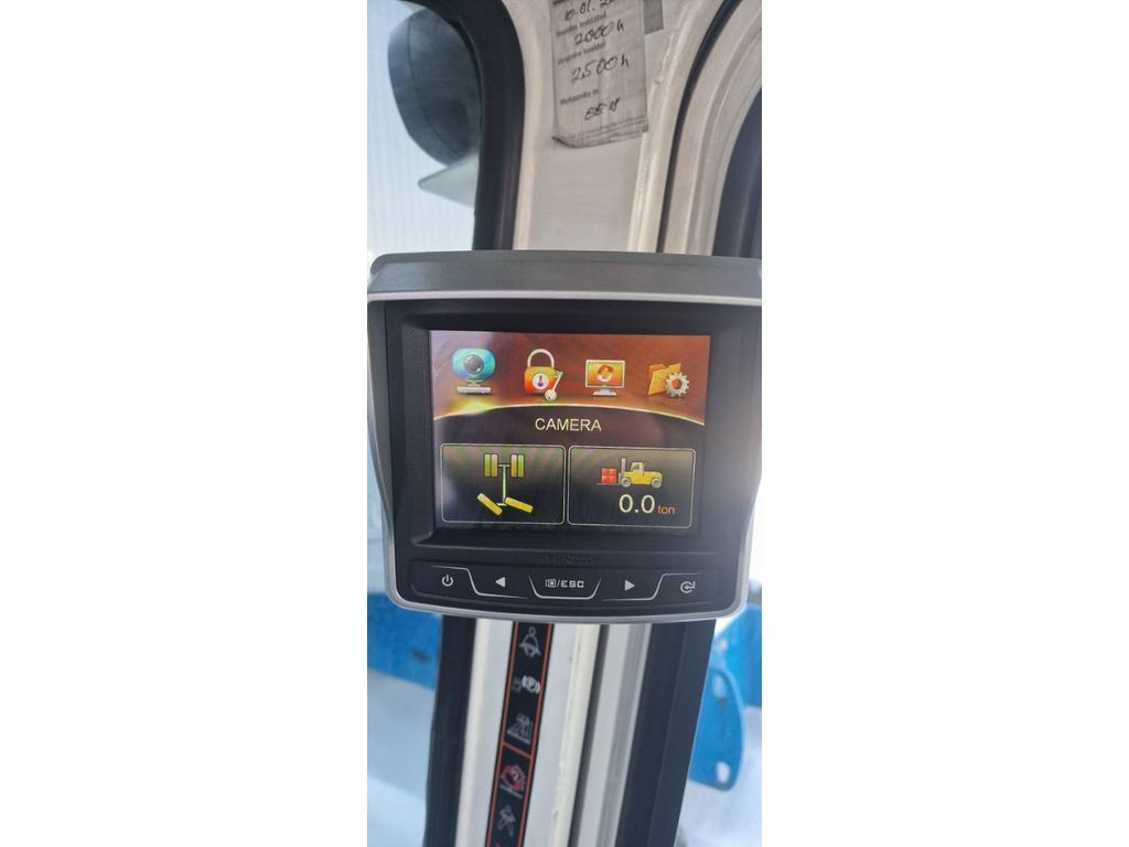 hyundai-70-d-7-a,3d89d5cb.jpg