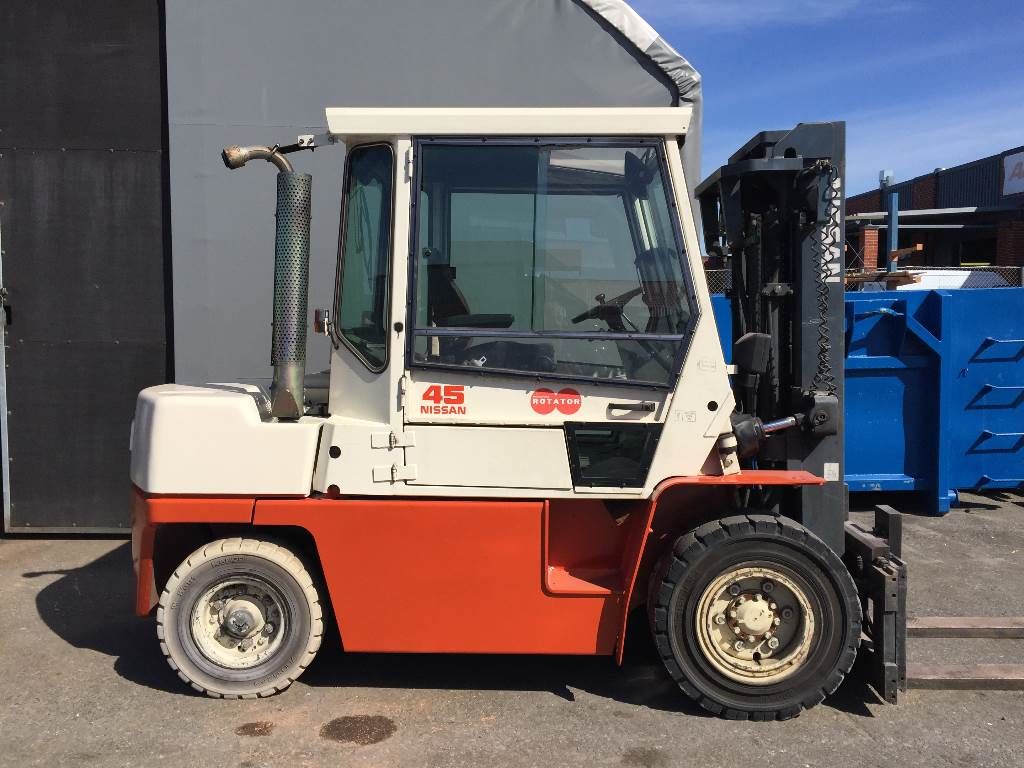 nissan-wgf03a45u,73a5b894.jpg