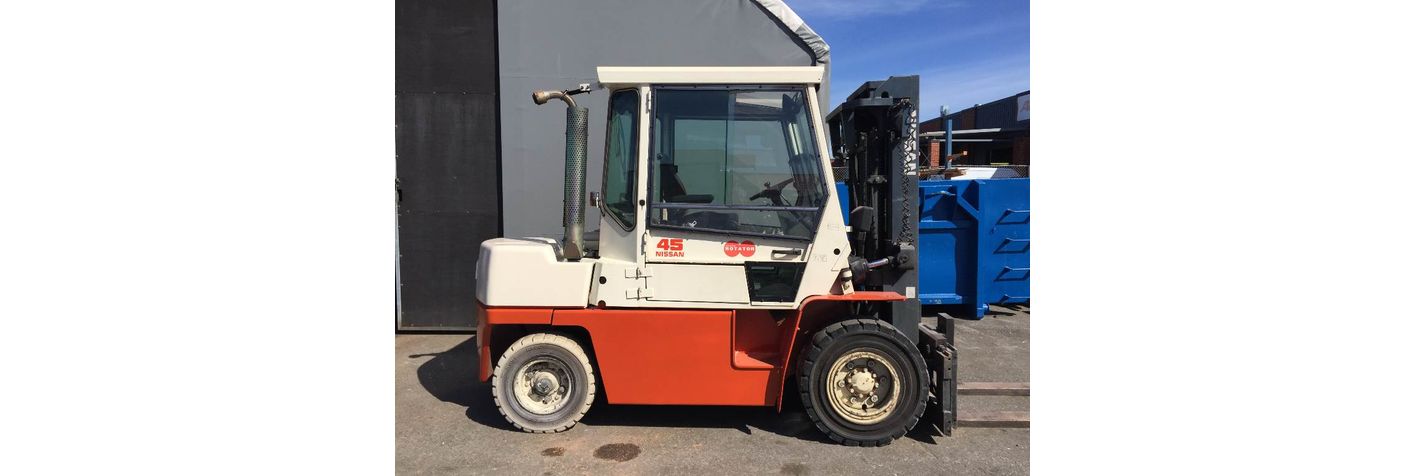 nissan-wgf03a45u,73a5b894.jpg