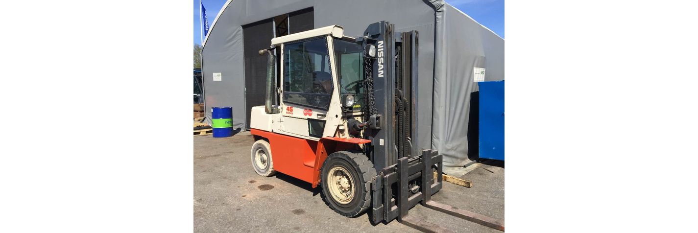 nissan-wgf03a45u,d4684dac.jpg