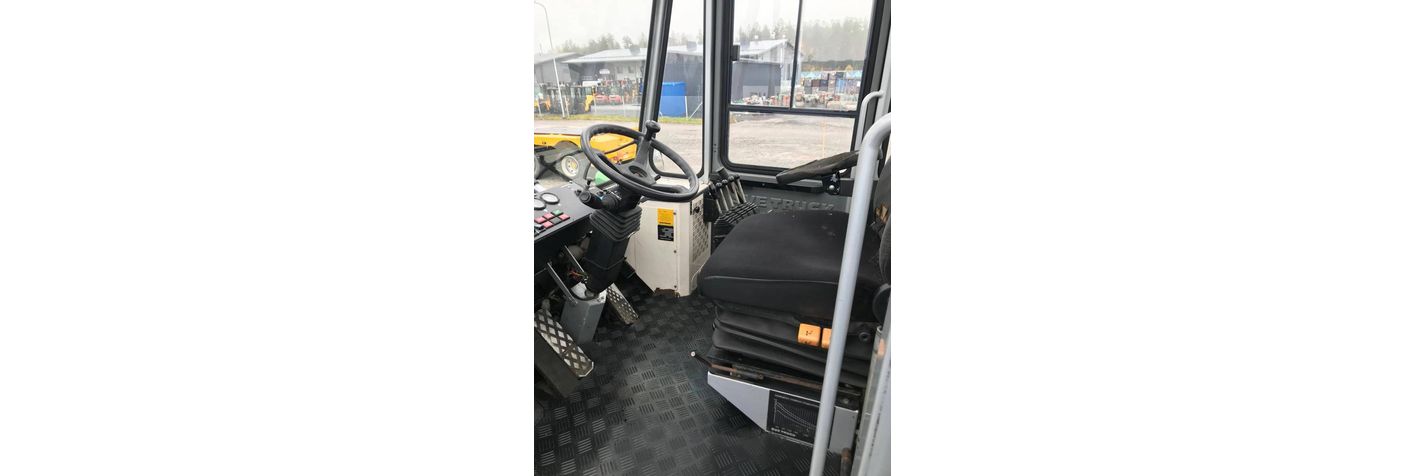 svetruck-1260-30,c3b82e16.jpg