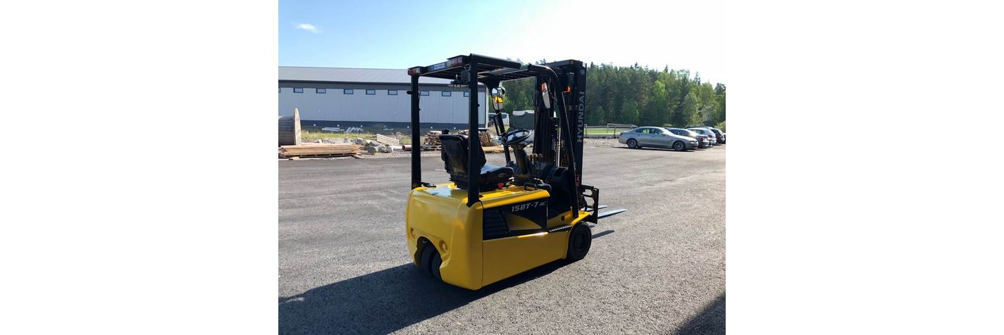 hyundai-15bt-7,1a14f320.jpg