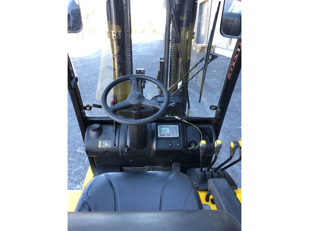 hyundai-18bt-7,32cd33fb.jpg