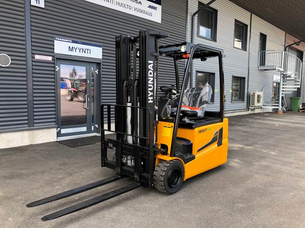 hyundai-18bt-9,4717b39c.jpg