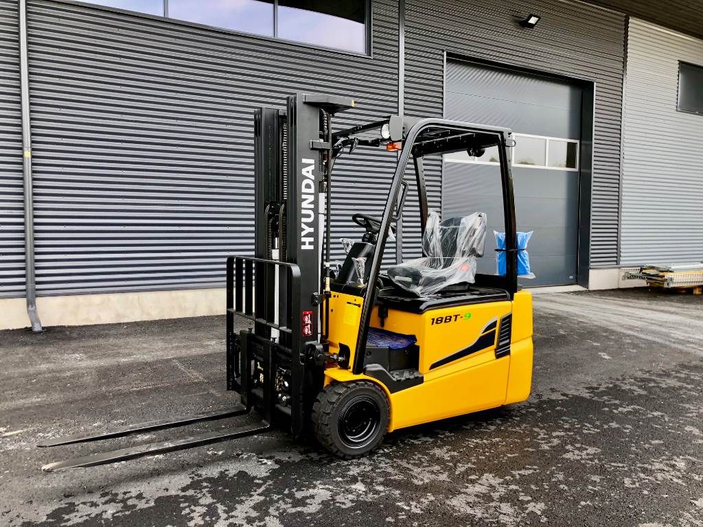 hyundai-18bt-9,f127a827.jpg