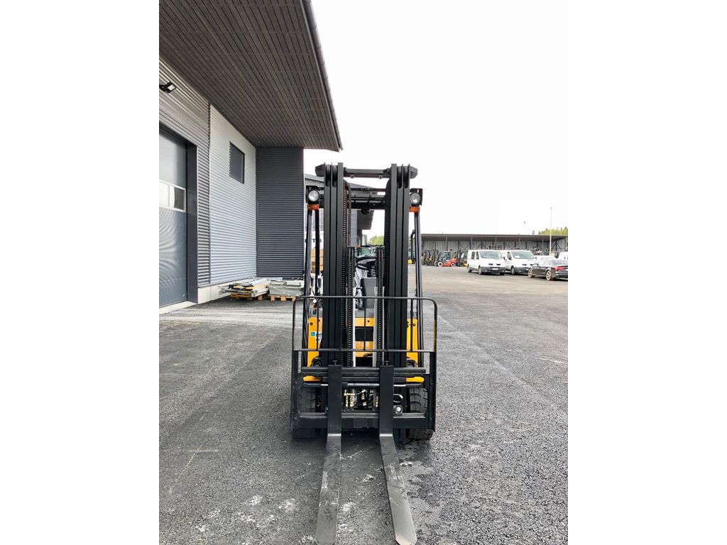 hyundai-18bt-9,fb4ffbb8.jpg